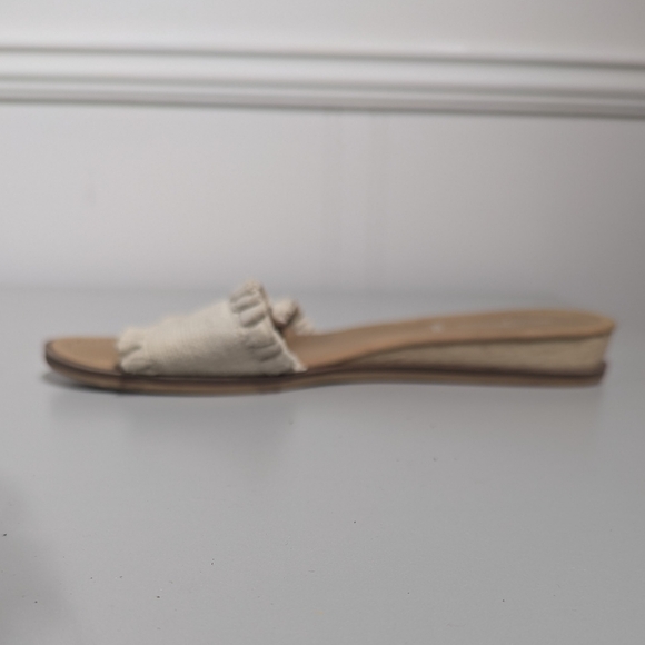 Joie Ruffle Eidel Tan Beige Neutral Slide/Sandals size 7 - Picture 7 of 10
